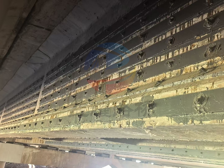桥梁道路灌钢施工